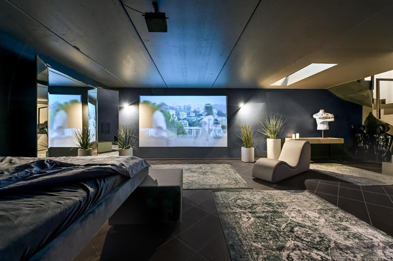 Jacuzzi Cinema Loft Lägenhet Kaunas Exteriör bild