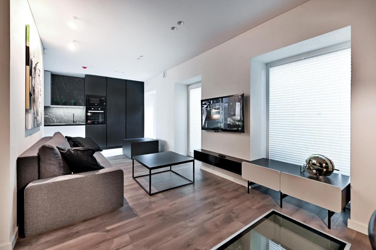 Jacuzzi Cinema Loft Lägenhet Kaunas Exteriör bild