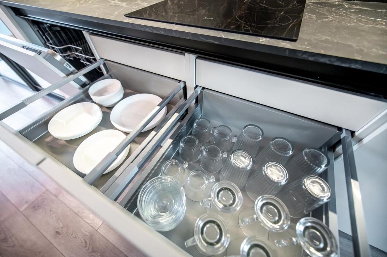 Jacuzzi Cinema Loft Lägenhet Kaunas Exteriör bild
